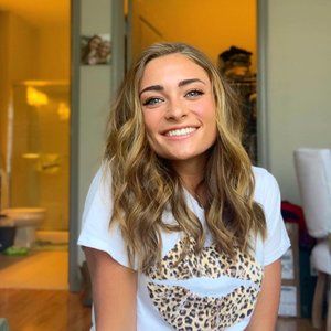 Meet your Posher, Meeghan